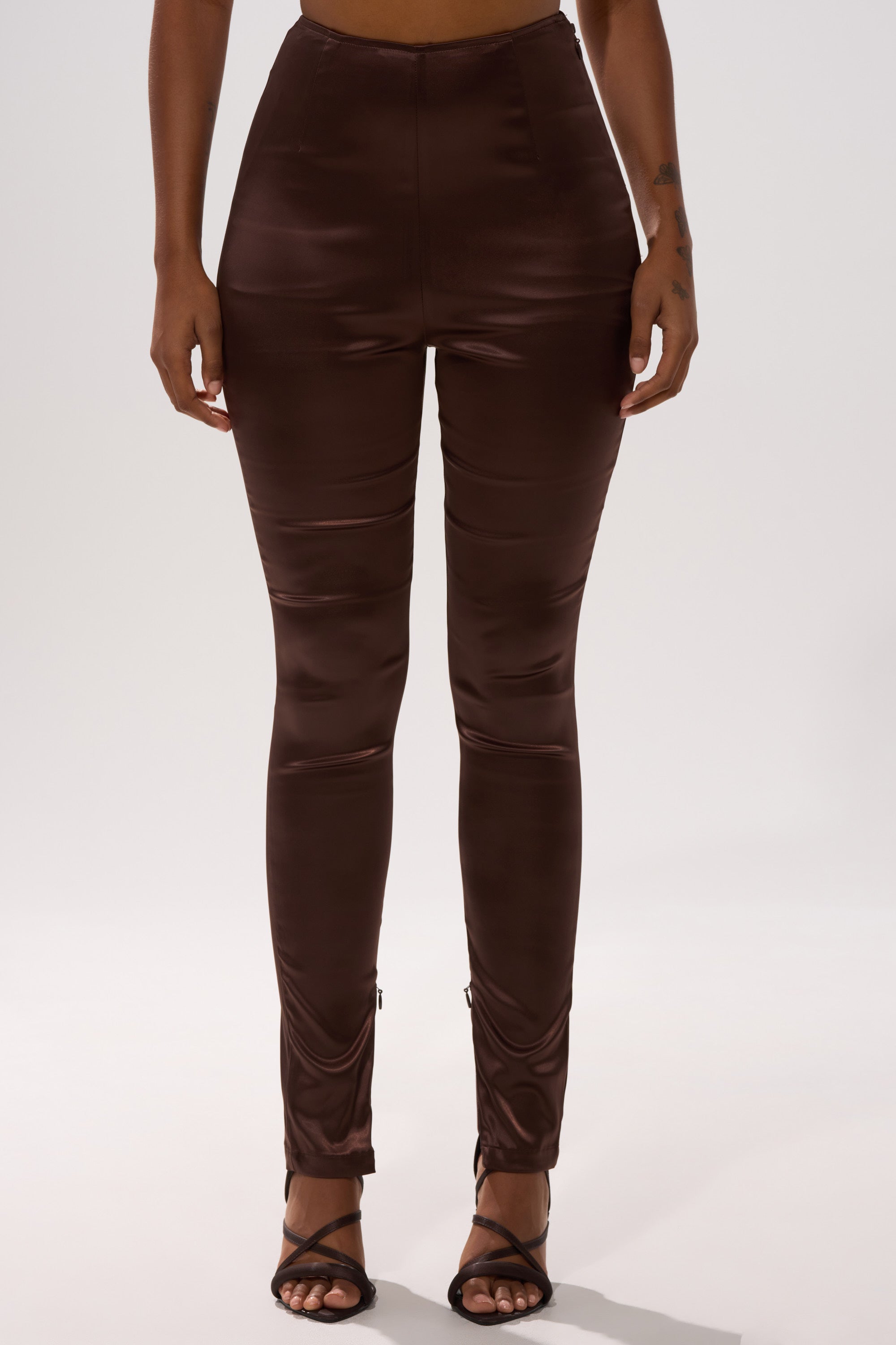AINT MY PROBLEM LEGGING