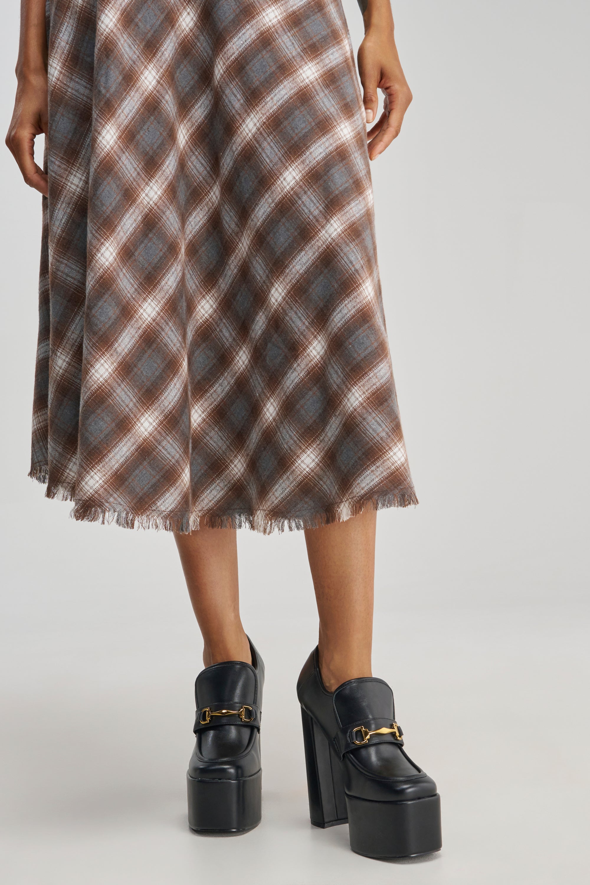 AZALEA WANG JUSTLY BLACK PU PLATFORM BLOCK HEEL PUMP