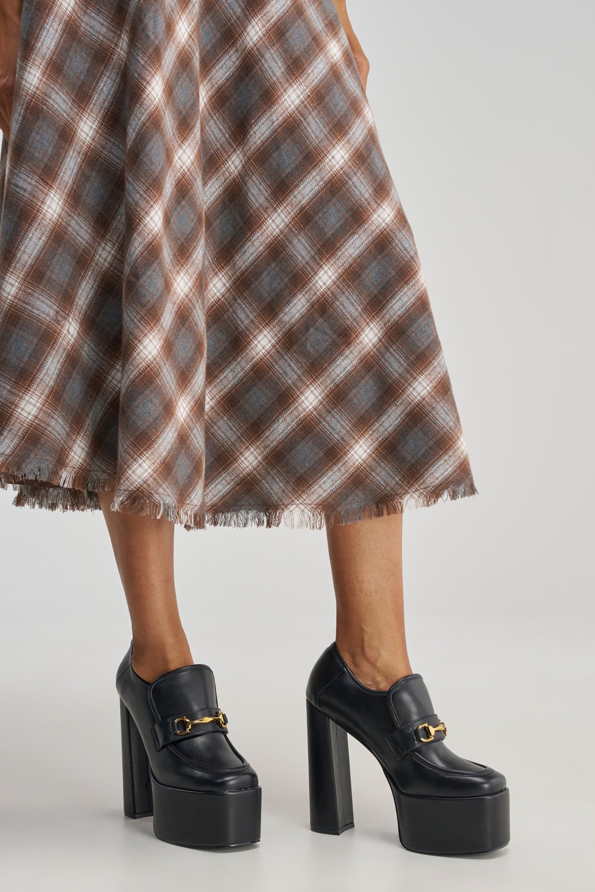 AZALEA WANG JUSTLY BLACK PU PLATFORM BLOCK HEEL PUMP