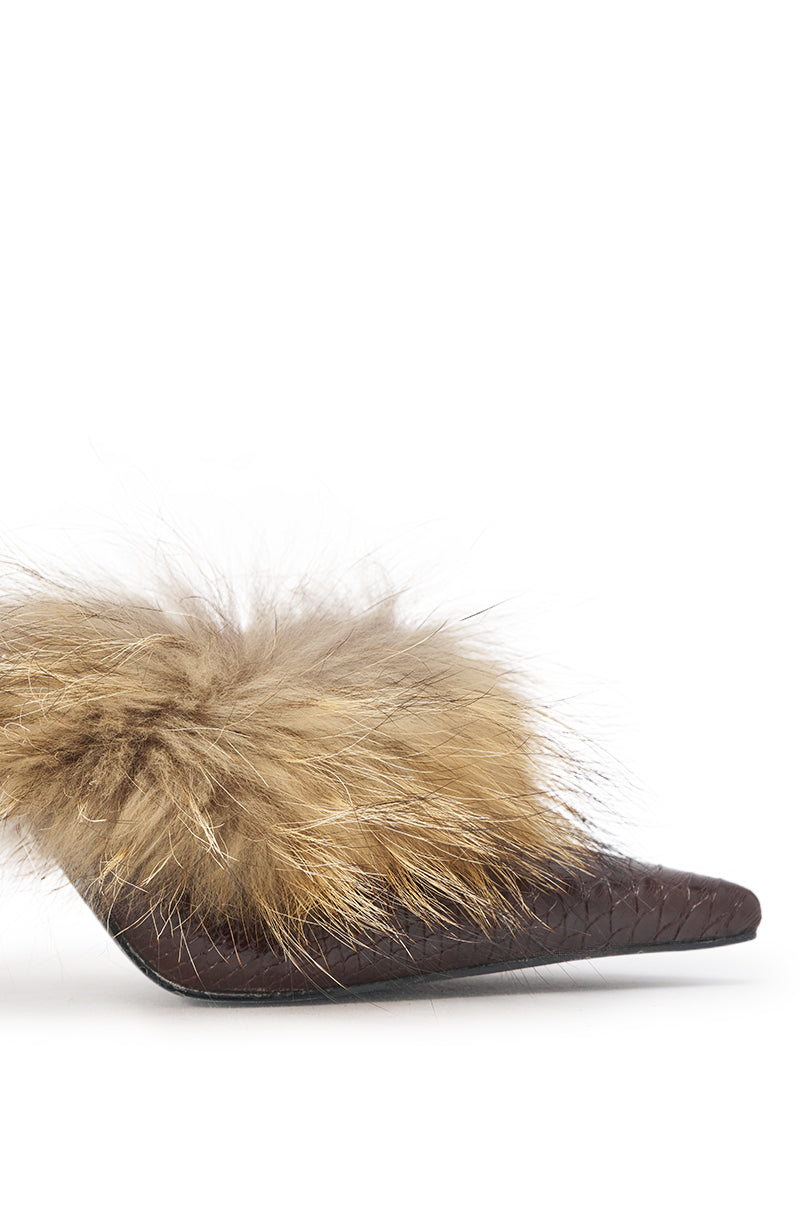 AKIRA GOLD KLARA BROWN CROC AND FUR PUMP