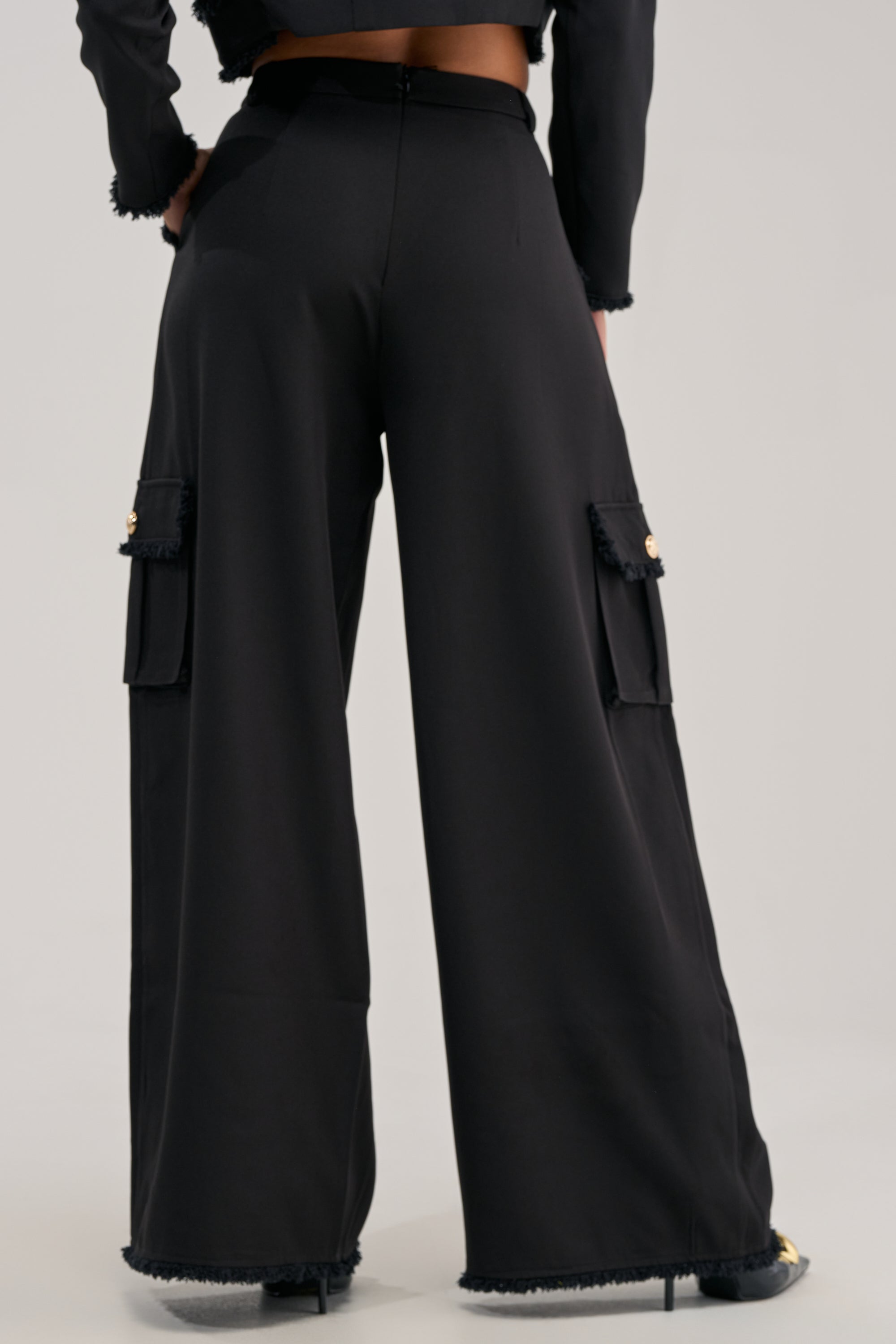 CLASSY VIBE CARGO TROUSER