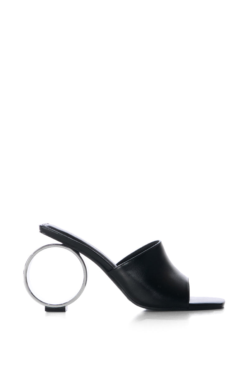 AZALEA WANG CORABEL BLACK CIRCULAR HEEL SANDAL